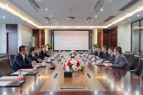 福建省晋江市安海镇党委书记陈进福一行莅临长顺集团合作洽谈